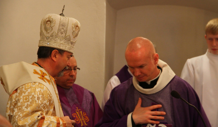 23. fotografia fotogalérie Slávnostná svätá omša za účasti J. E. Mons. Cyrila Vasiľa