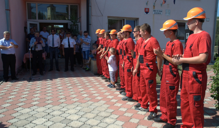 20. fotografia fotogalérie Odovzdávanie hasičckého vozidla