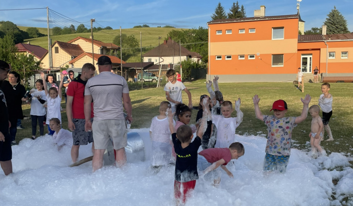 32. fotografia fotogalérie Aktuality / Deň detí 2026 v Jasenovciach - video