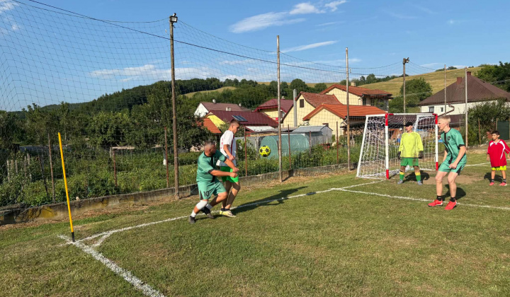 1. fotografia fotogalérie Aktuality / Jánsky futbalový turnaj medzi obcami - foto