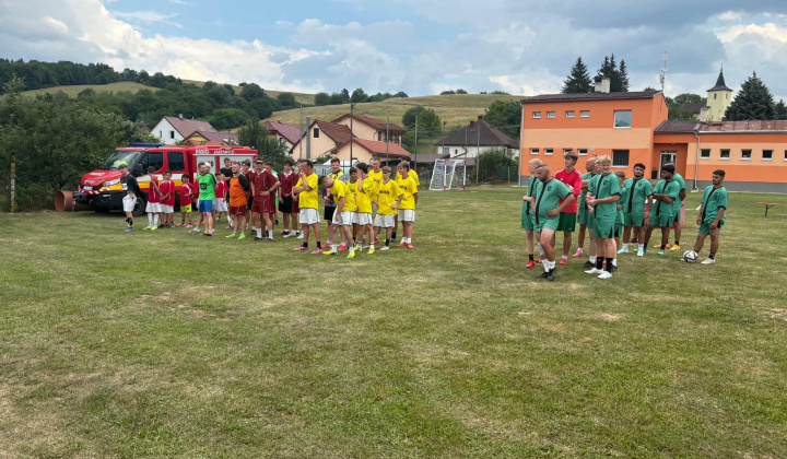 6. fotografia fotogalérie Aktuality / Jánsky futbalový turnaj medzi obcami - foto